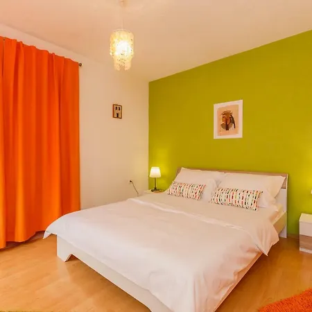 Beach House Kantun *